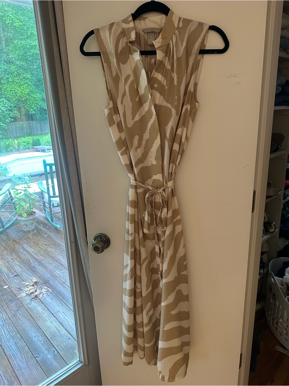 H&M Beige and White Sleeveless Zebra-Print Midi Dress